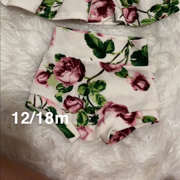 Handmade/Small shop Peplum and bummies - Picture 2 of 2